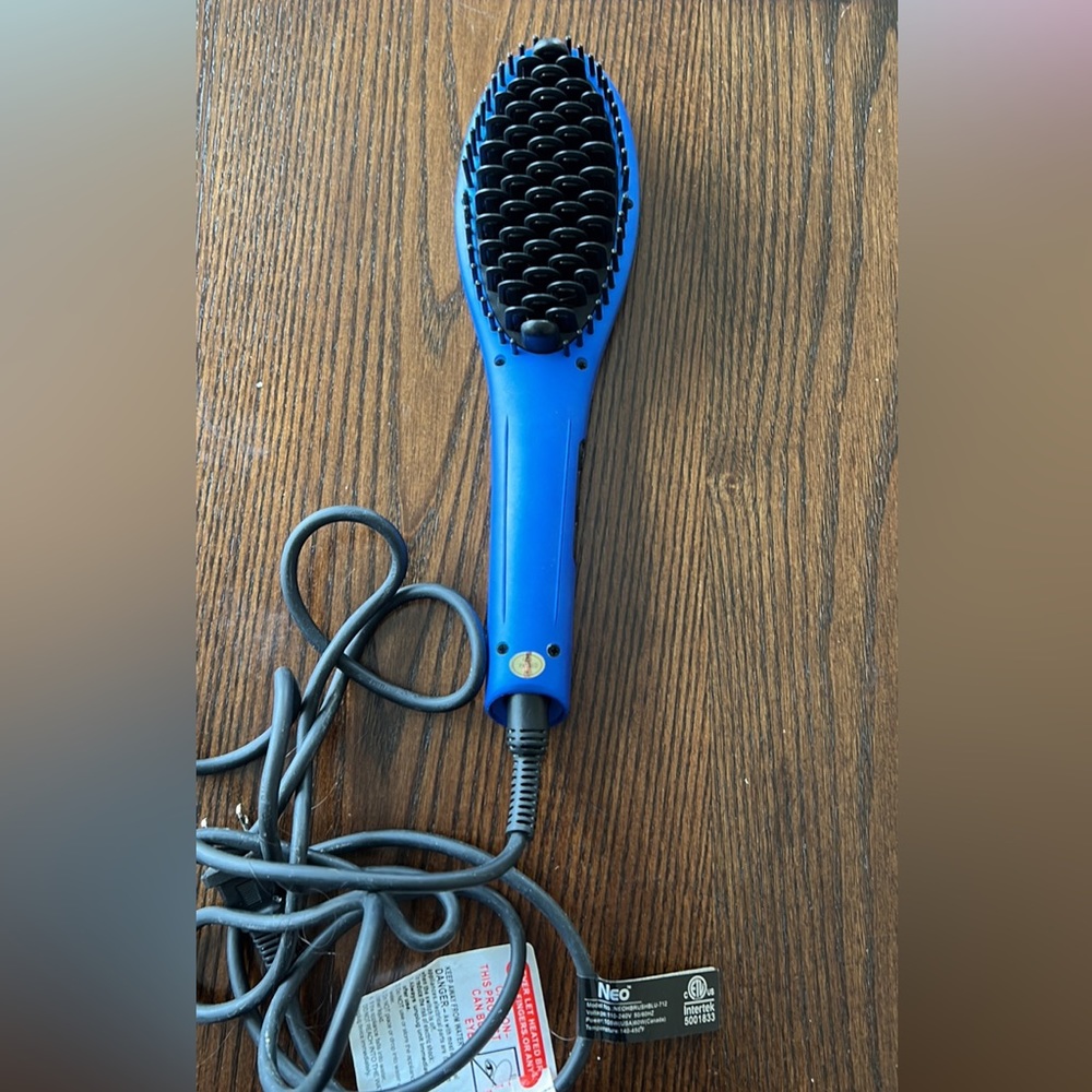 Neo heat brush